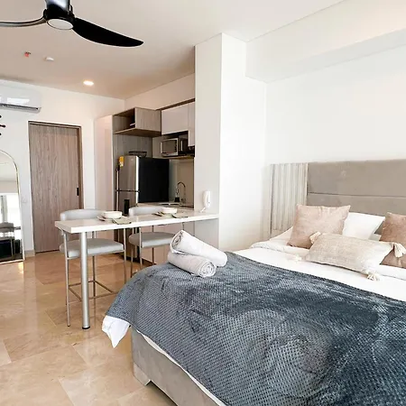 Apartsuite Frente Al Mar En