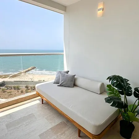 Apartsuite Frente Al Mar En Apartamento