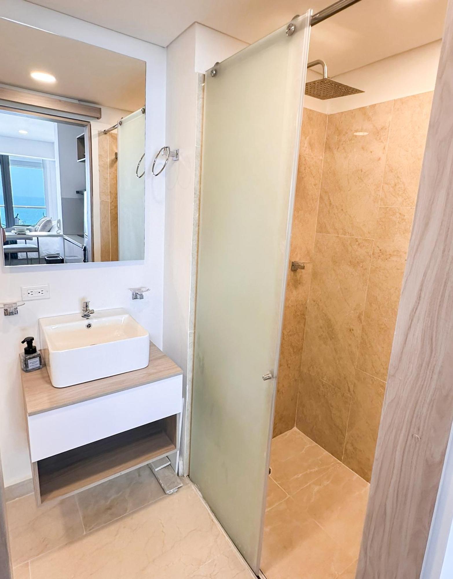 Apartsuite Frente Al Mar En *